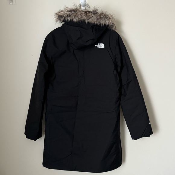 North Face Women's Arctic Hooded Faux-Fur-Trim Parka new - Picture 10 of 13